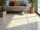 die-vorteile-eines-pvc-bodens-im-terrazzo-stil